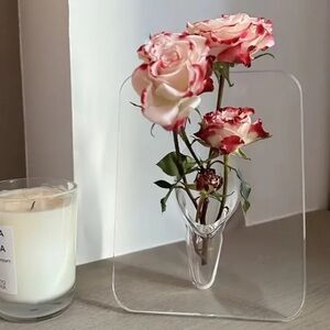 Contemporary Acrylic Vase: Rectangular Shape, Transparent Design / BRAND NEW
